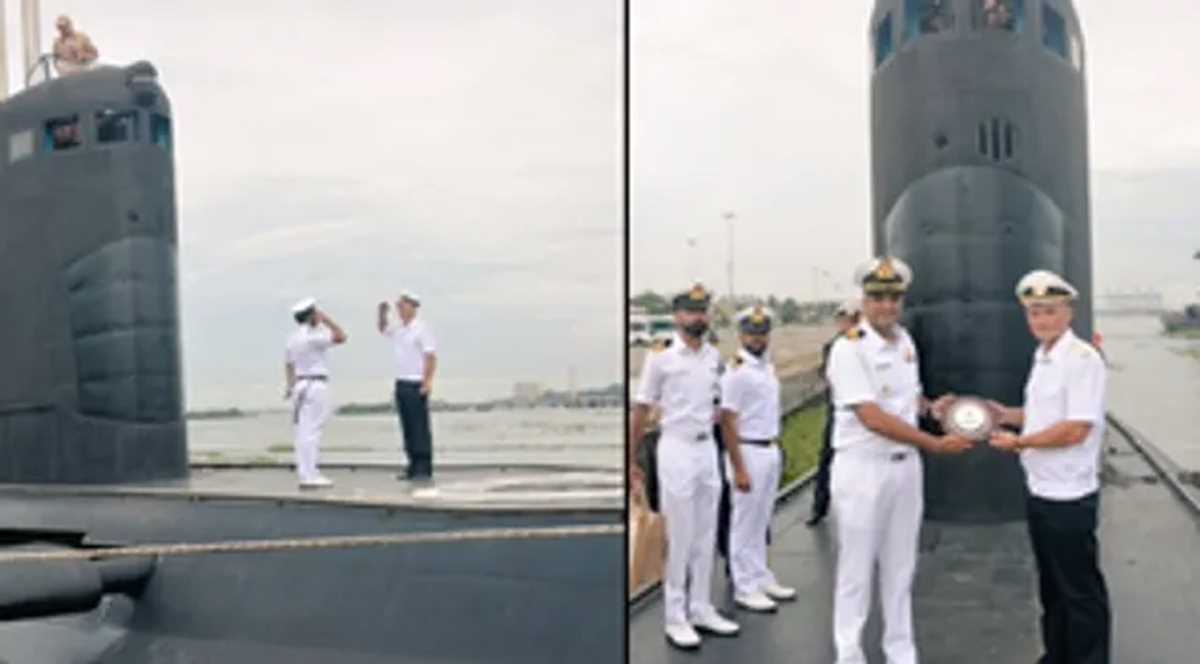 कोच्चि बंदरगाह पहुंची रूसी पनडुब्बी ऊफा का भारतीय नौसेना ने किया स्वागत